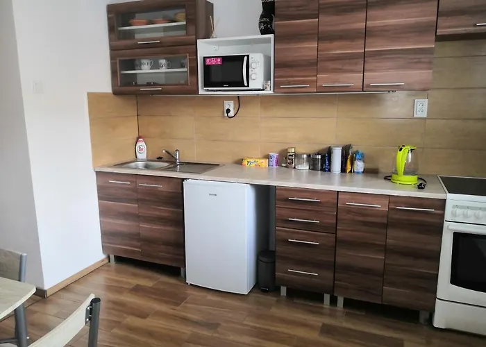U Moto Makovic شقة